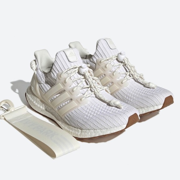 adidas x Ivy Park UltraBOOST OG Icy Park - Picture 2 of 11